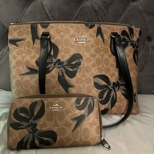 Coach bow bag and wallet